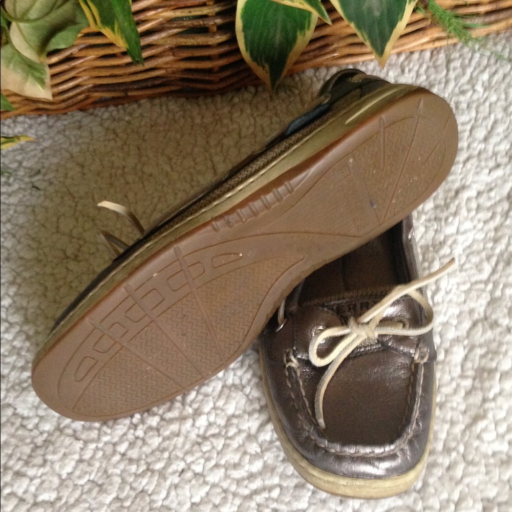 Sperry - image 4